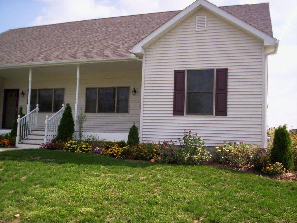 Pleasant Grove Farm Llc 호텔 Lyons 외부 사진